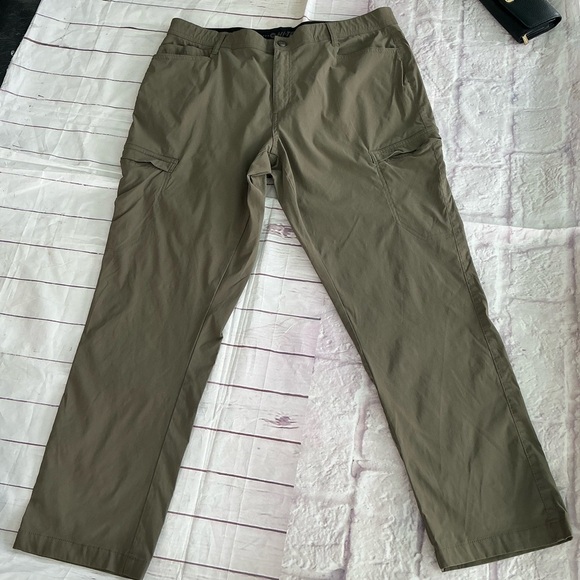Hi-Tec Green Cargo Pants Straight-Leg Durable - Picture 12 of 13